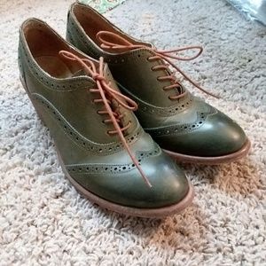 Frye green leather wingtip